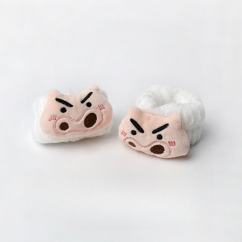 Crayon Shin-chan Shiro Buribur - Wrist Wraps review and price